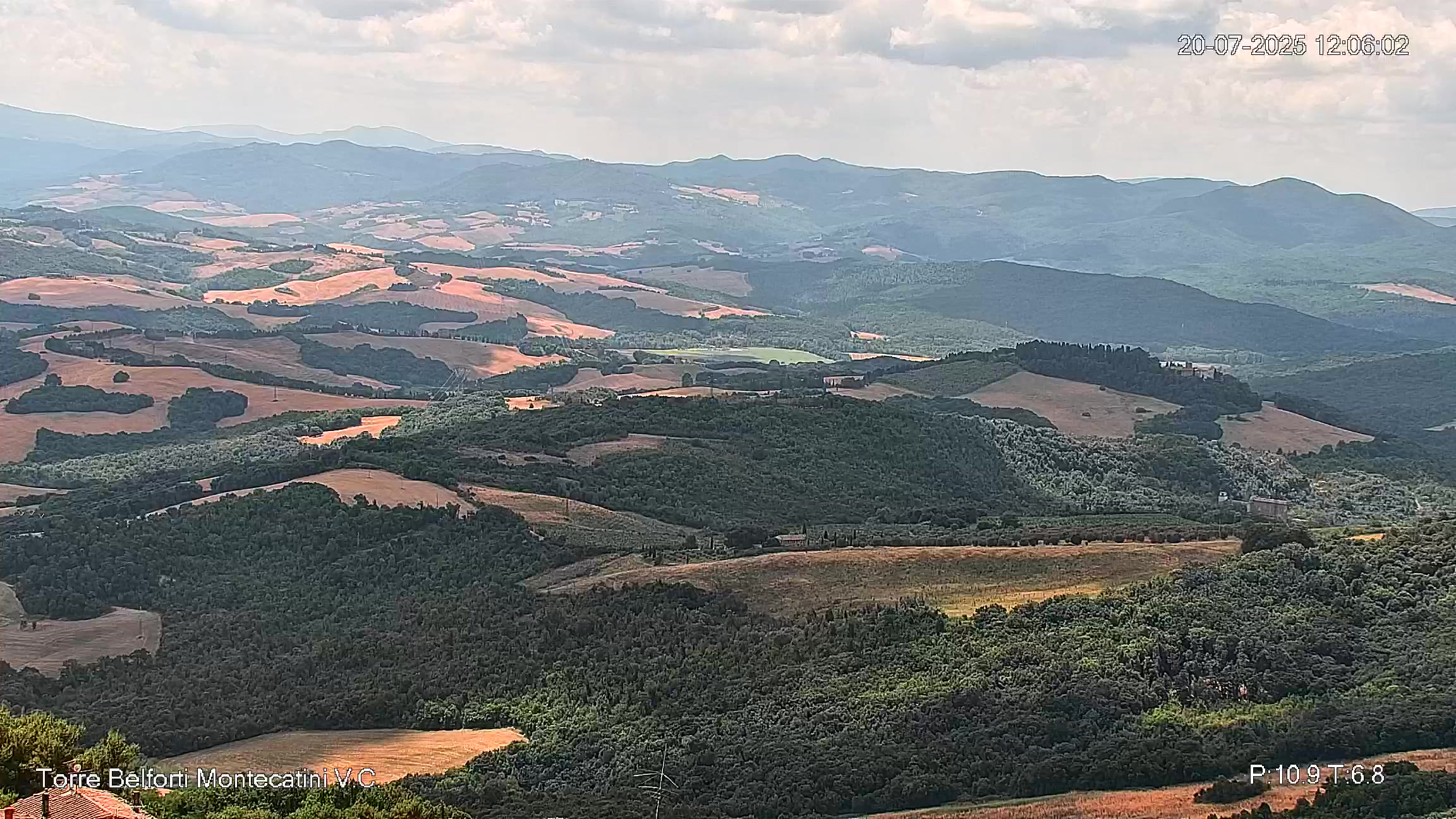 immagine della webcam nei dintorni di Nibbiaia: webcam Montecatini Val di Cecina
