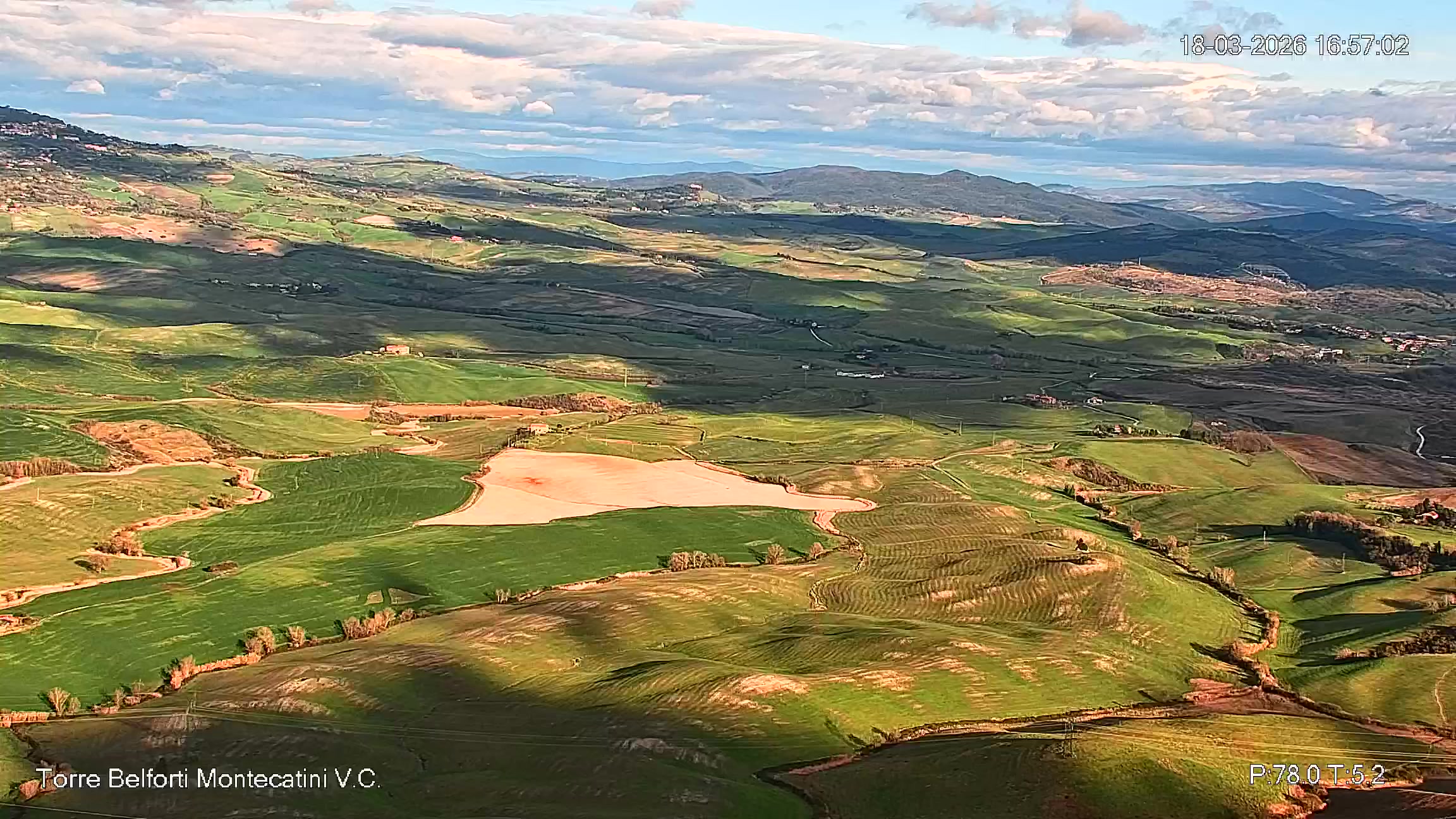 immagine della webcam nei dintorni di Cecina: webcam Montecatini Val di Cecina